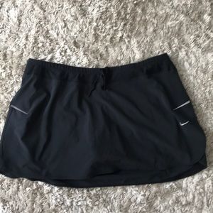 never worn NIKE workout skirt
